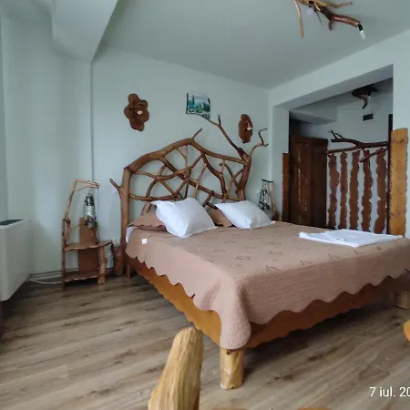 Guest house Pensiunea Terra Rosa *