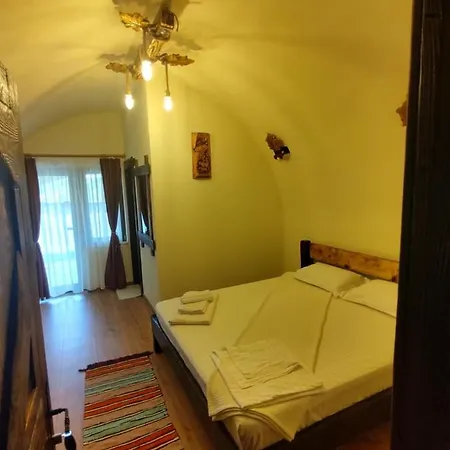 Guest house Pensiunea Terra Rosa *